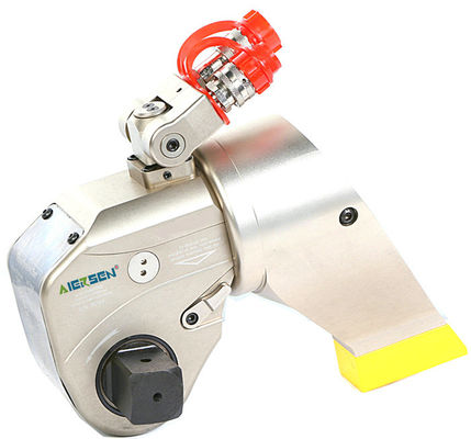 큰 볼트 유압식 토크 렌치는 알루미늄 경량을 사용하여 고정시키고 해체됩니다